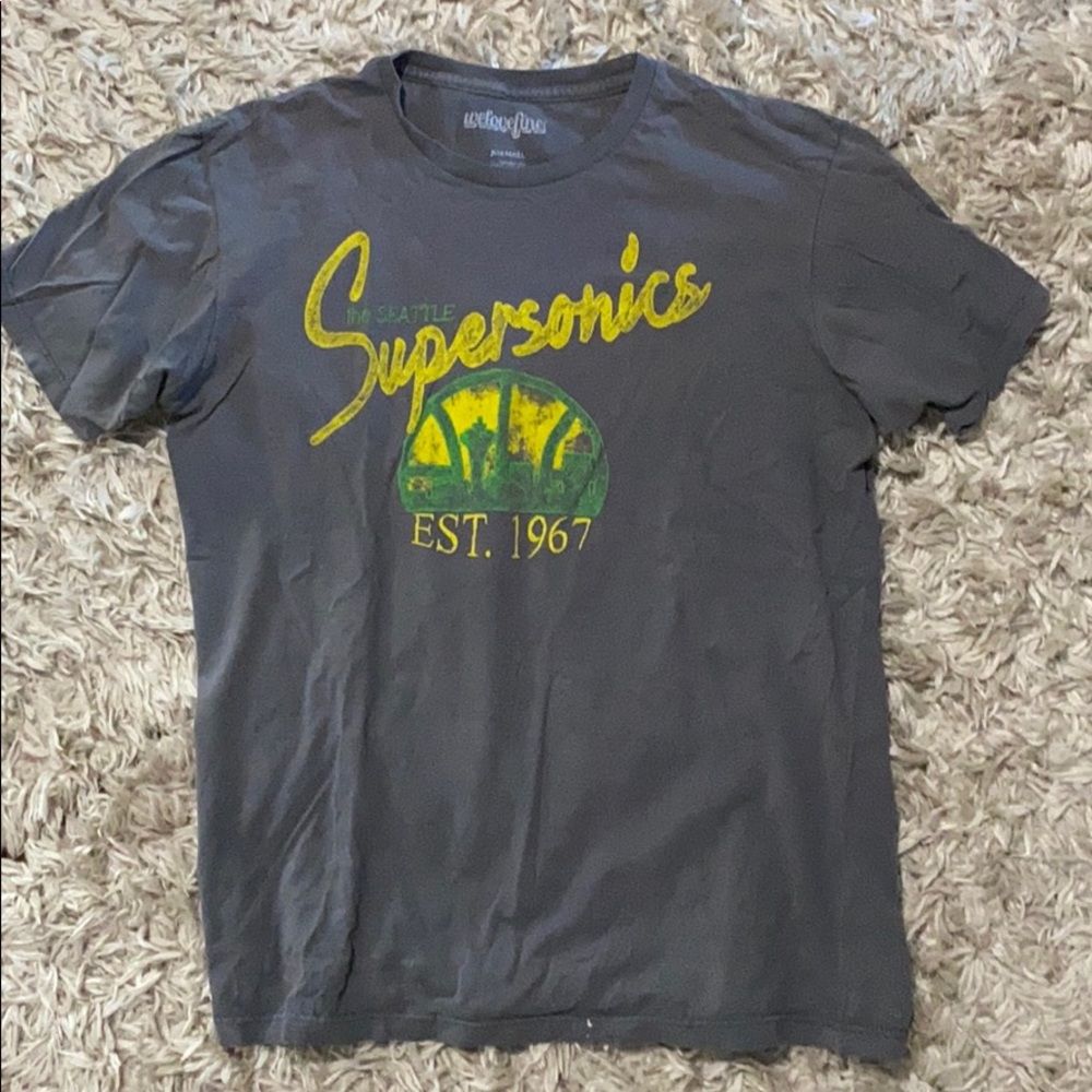 Throwback Seattle SuperSonics T-Shirt L